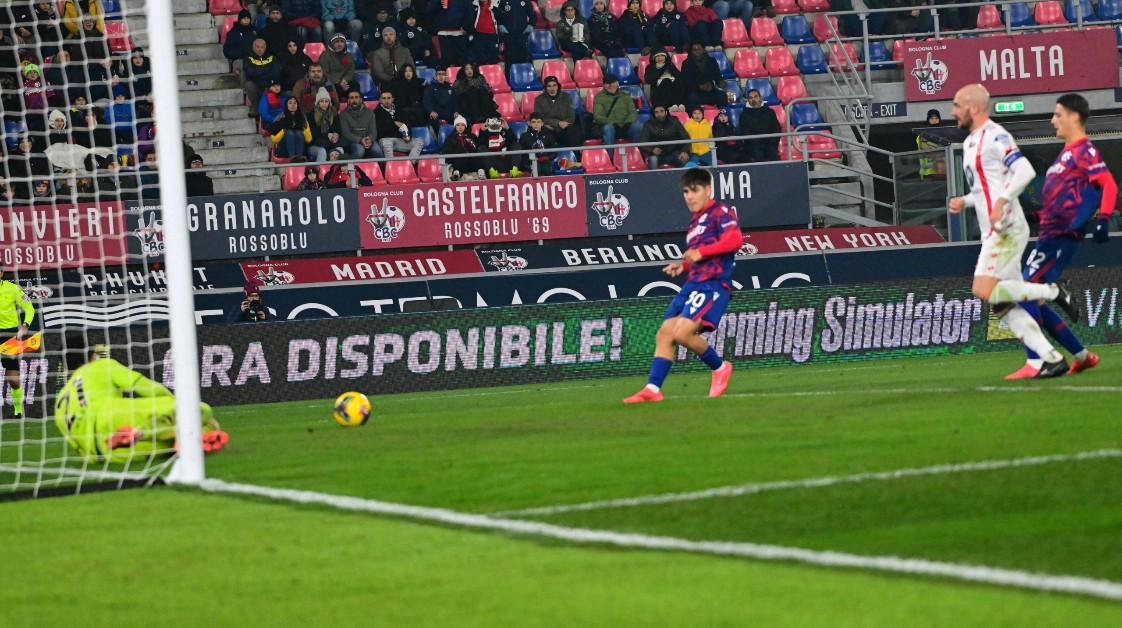 关于意大利队表现出色，成功晋级的信息