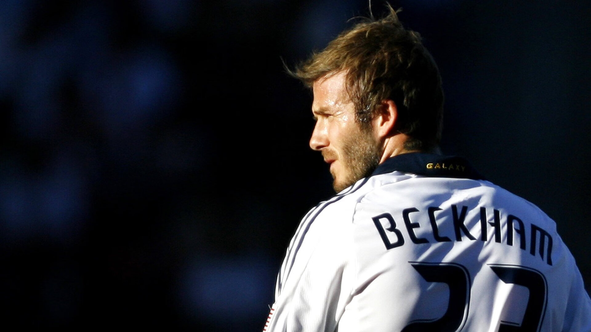 绝境铸王冠，总决赛夜詹姆斯的压力美学