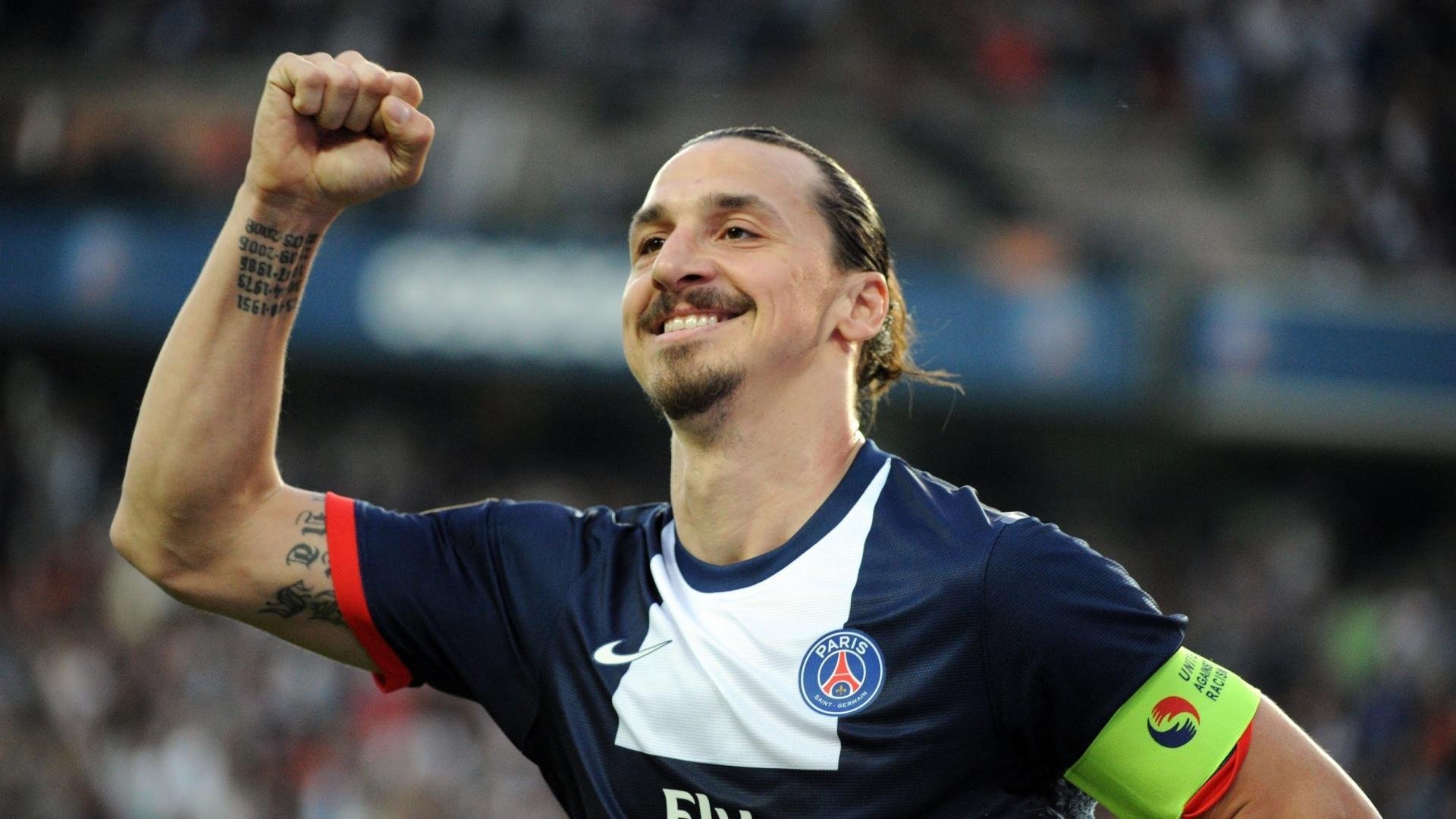 当世第一人的无声宣言，约基奇末节接管比赛，开拓者横扫雄鹿