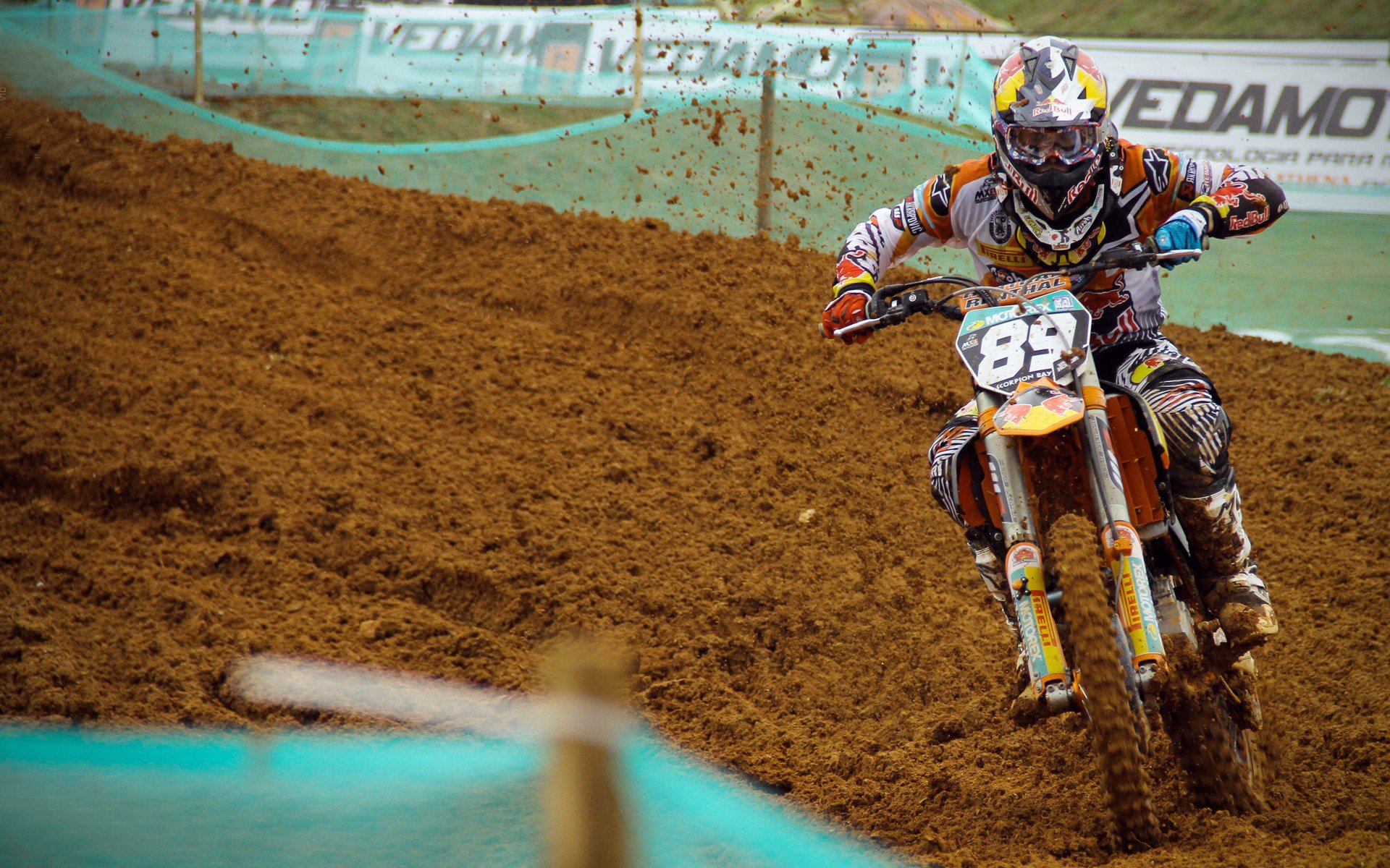 英超争冠之夜,佩德里压制级发挥改写冠军剧本