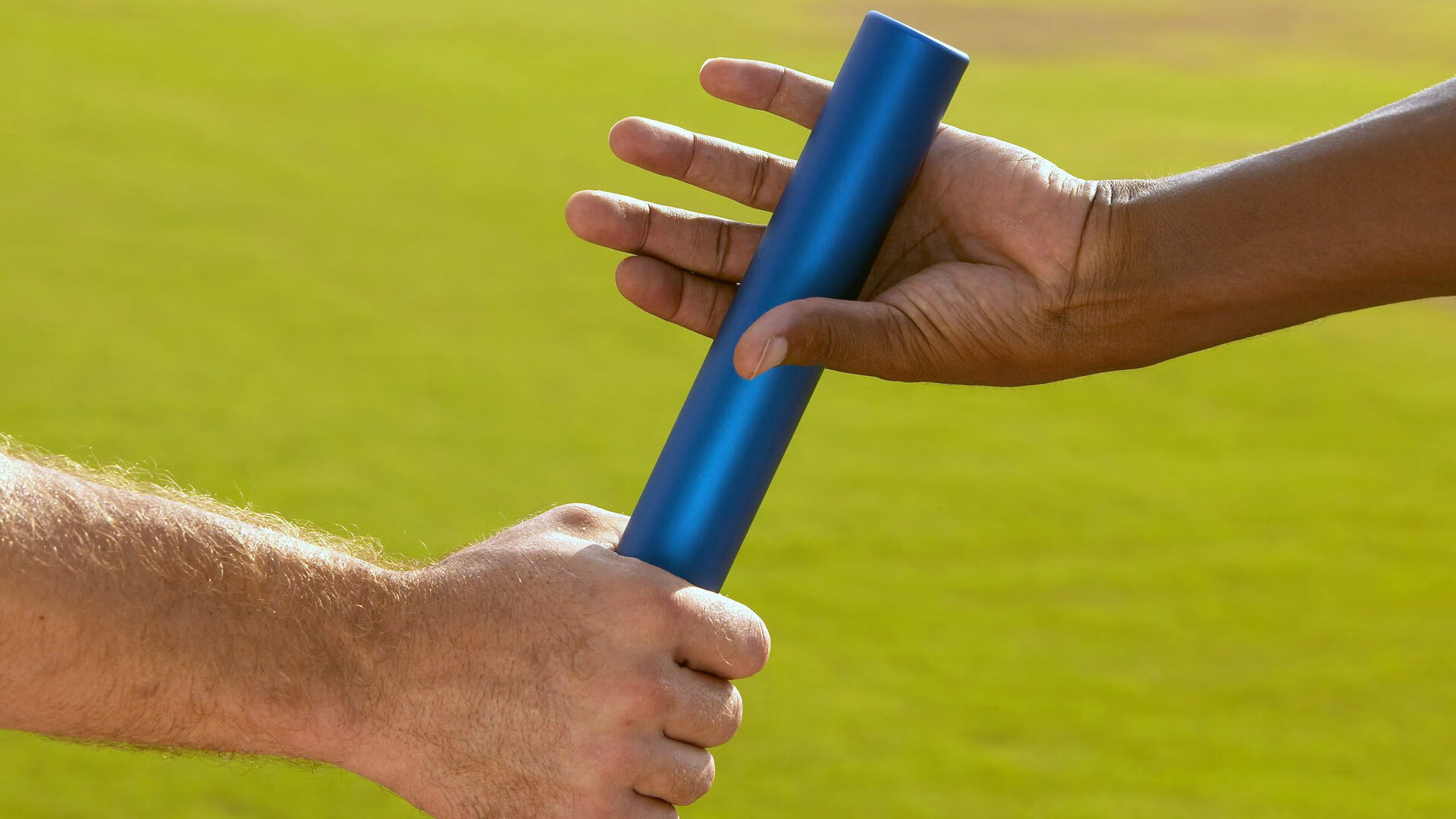 深圳队轻取热火，麦科勒姆统治全场